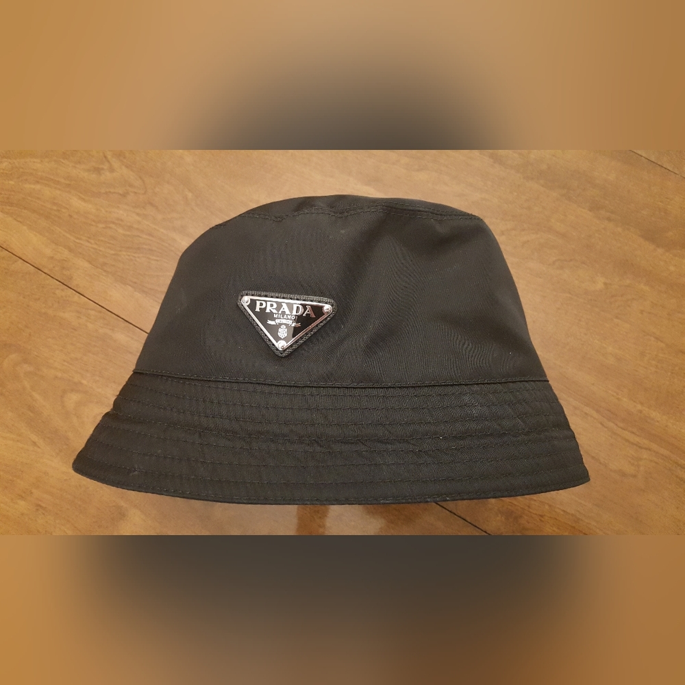 L size Prada hat